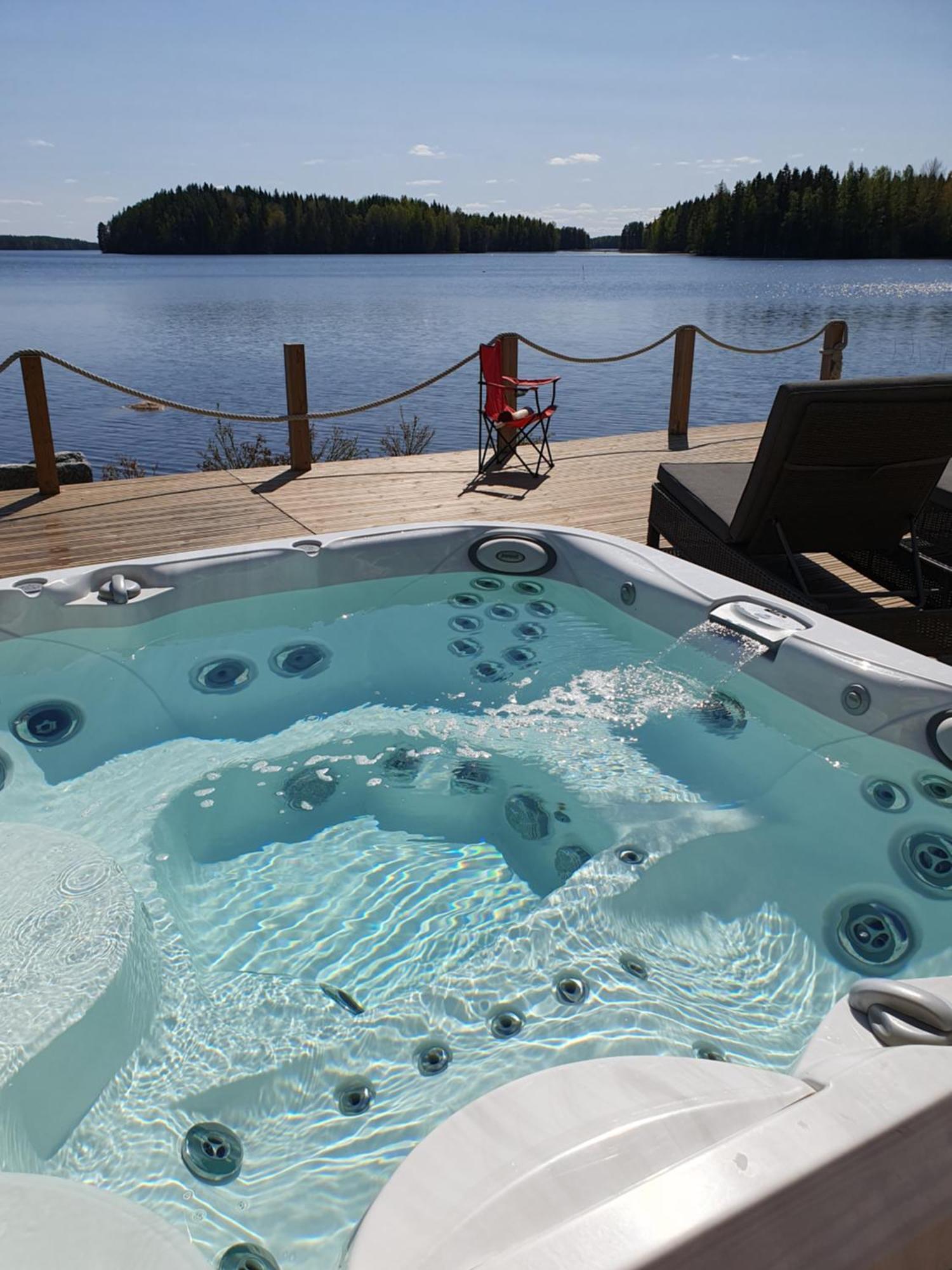 Stunning Log Cabin 45M2 On The Shore Of Kallavesi. Куопио Экстерьер фото